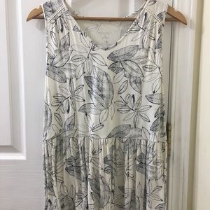 NWOT Women’s XS Merona Navy Blue/Cream Tank